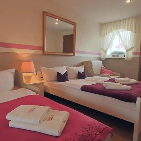 Lägenhet Sunset - Z Ogrodem Grilem I Parkingiem! Świnoujście