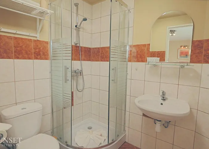 شقة Sunset - Z Ogrodem Grilem I Parkingiem! سفينويتشي